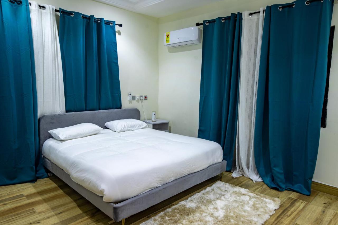 Cloud9 Luxury Apartments อักกรา ภายนอก รูปภาพ